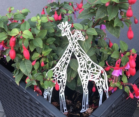 giraffe climber by rokonec household decor plant plantsupport 3d print model - Mito3D