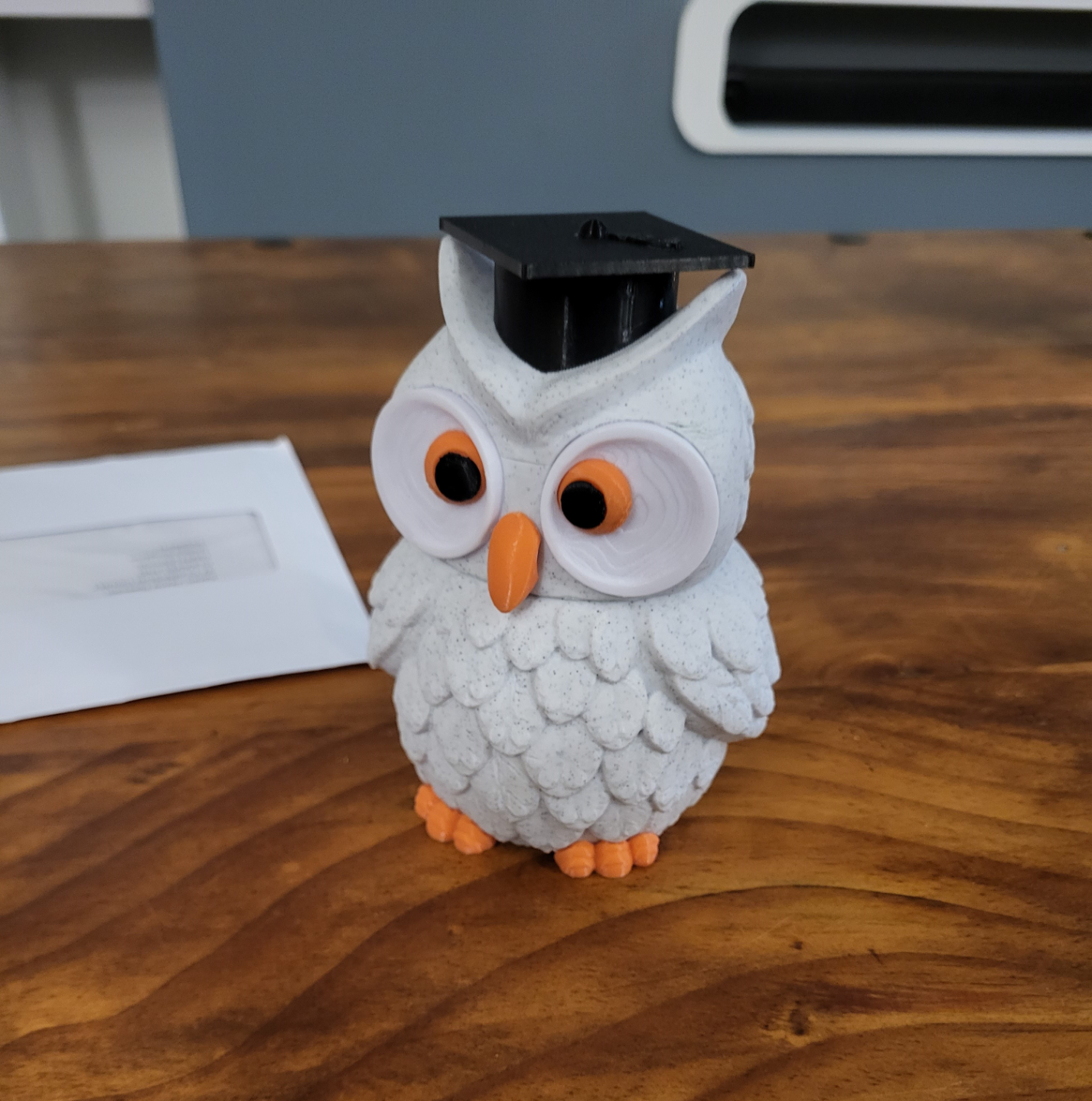 owl jar tutor remixed by tomo3d miniatures animals teacher container student graduation mortar board 3D print model - Mito3D