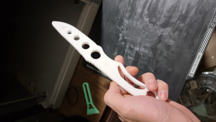 bıçak eğitimci by şeyplusultra sanat heykeller 3d print model - Mito3D