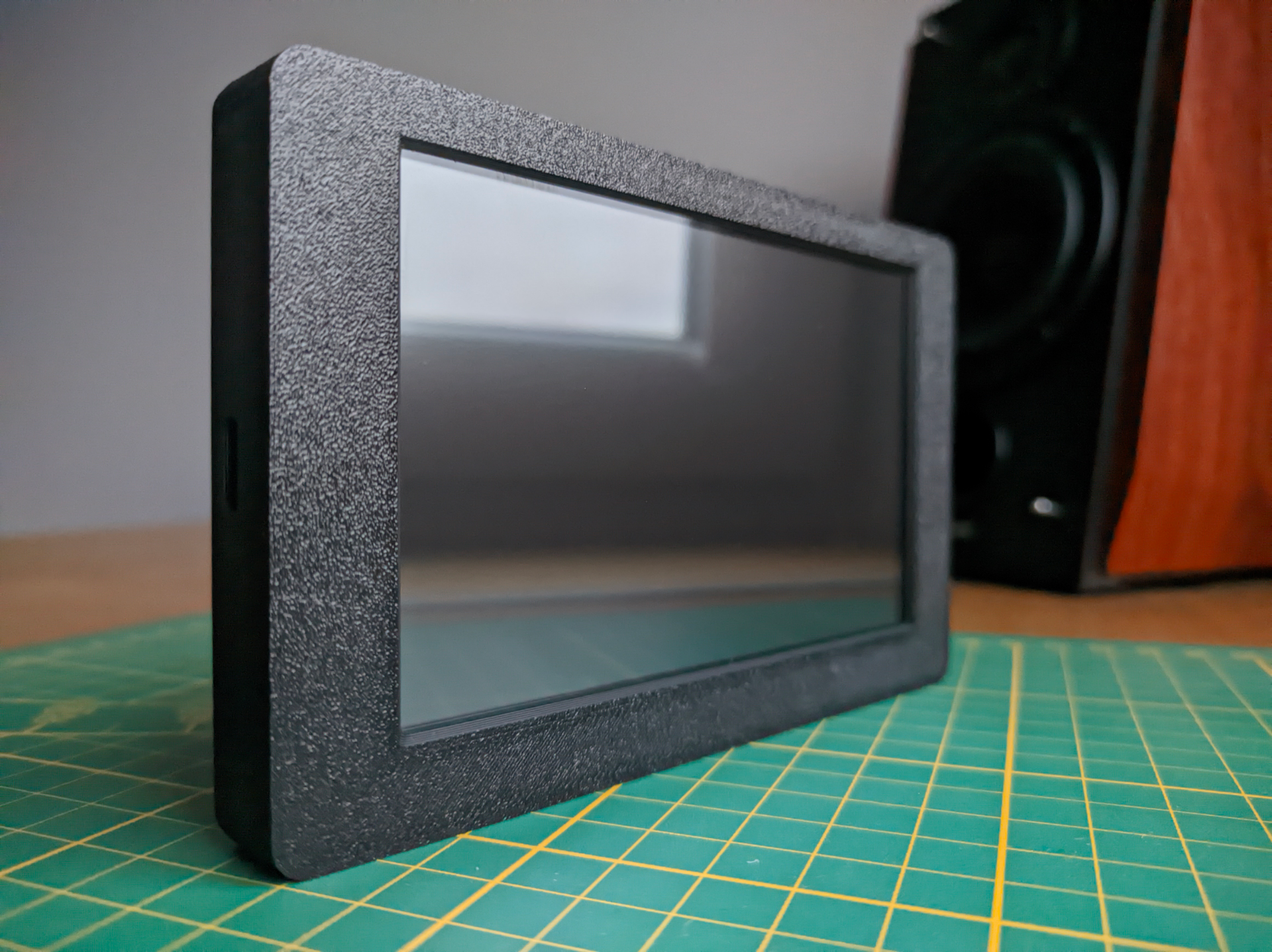 esp32 5 monitor mínimo caso funda 8048s050 by chamán 3d impresora accesorios esp 3D print model - Mito3D