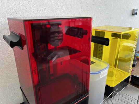 manejas resina impresora cubierta carcasa funda by tmnrsmn 3d accesorios encargarse 2 pro marte elegoo 3d print model - Mito3D