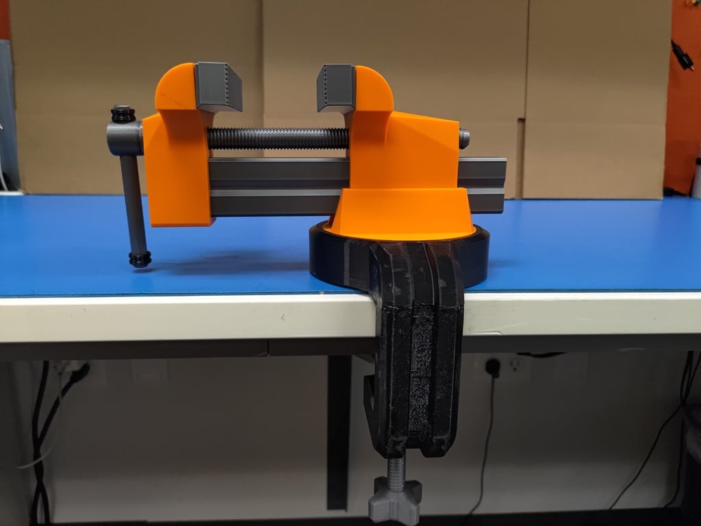 masaüstü mengene by syst3m aşırıya kaçmak araçlar el benchvise 3D print model - Mito3D