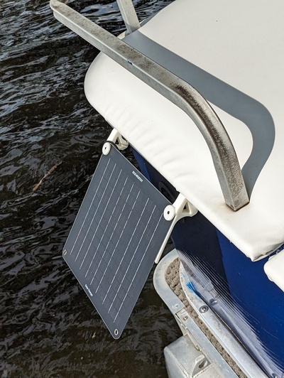 pontoon clip-on solar panel battery tenderer by tniver1030 hobby & diy vehicles 3d print model - Mito3D