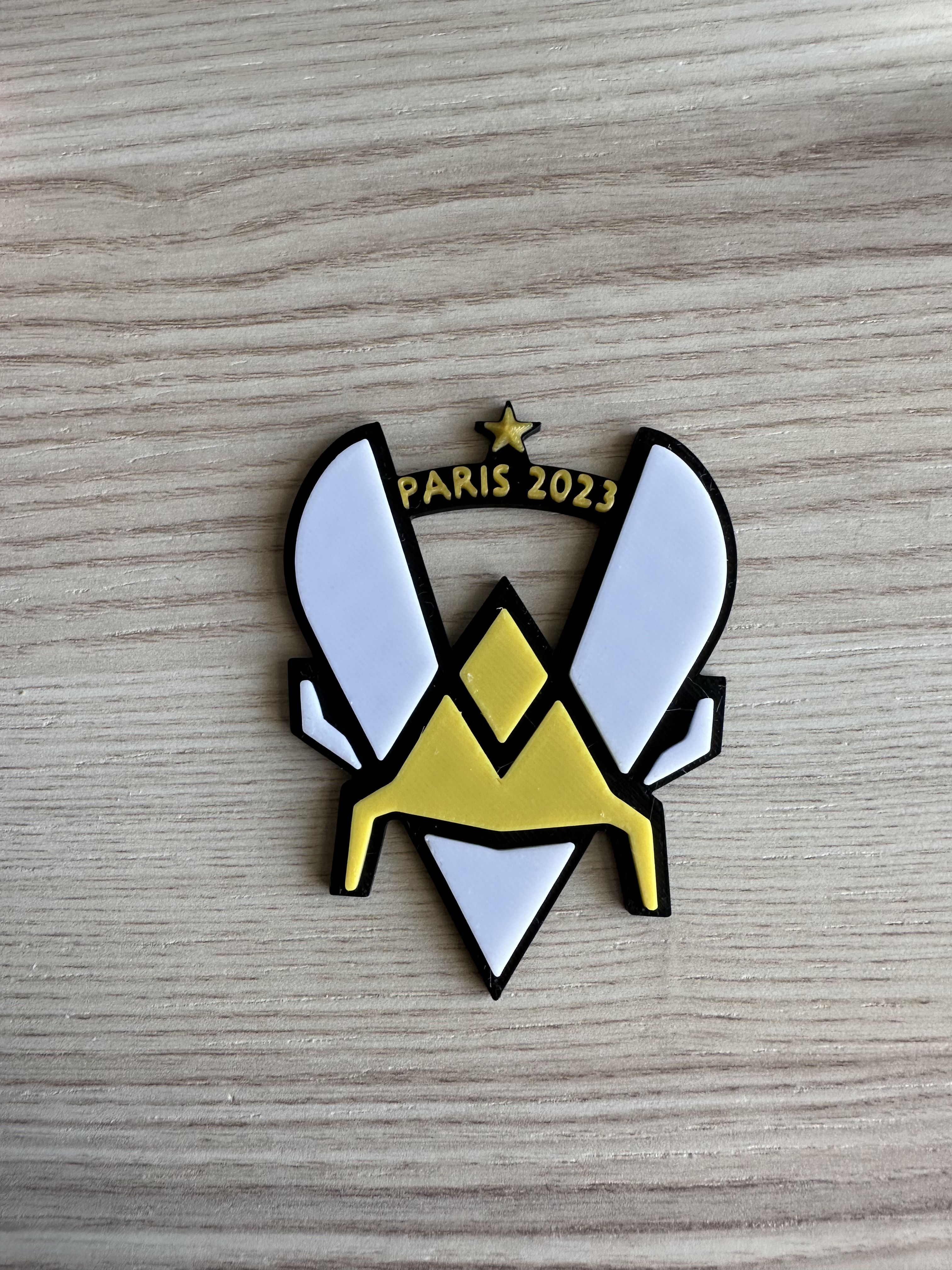 vitalité paris majeur badge remixé by bbastie art panneaux logos csgo 3D print model - Mito3D