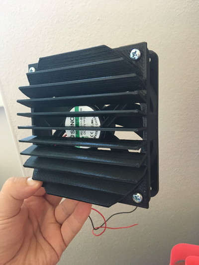 12cm ventilateur gril cadre dispersion fonction by richienko loisir diy garde évent air 3d print model - Mito3D