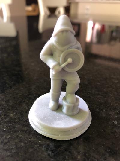 tradizionale terranova bodhran musicista figurina by pinchio miniature miniatura 3d print model - Mito3D
