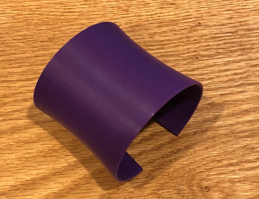 gebogen armband by robertw mode modelle 3d print model - Mito3D