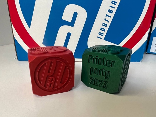 cubique calibrer imprimer 3dprinterparty by techsoft 3d imprimante tester modèles étalonnage cube 3d print model - Mito3D