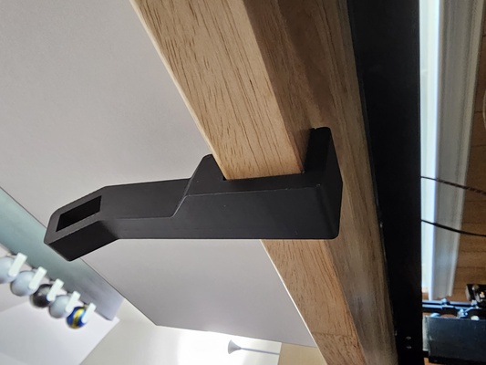 assorbito magnete fessura attrezzo titolare supporto montare + tavolo gancio remixato by ridokilos utensili organizzatori scrivania magneticholder 3d print model - Mito3D