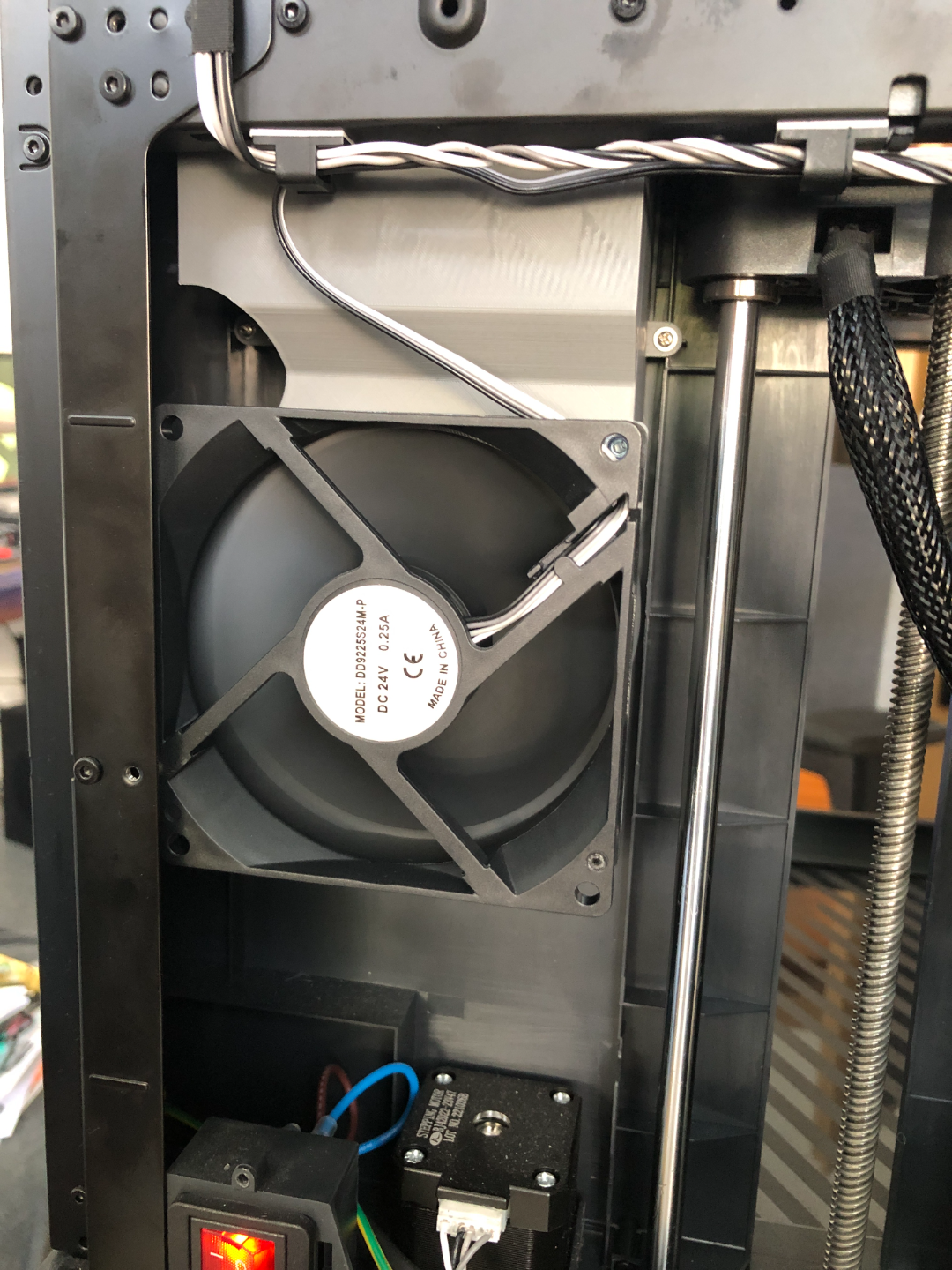 personalizzato camera fan staffa bambu laboratorio by soibur 3d stampante parti bambolotto p1p p1s aggiornamento ventilatore p1pmod p1pmods 3D print model - Mito3D