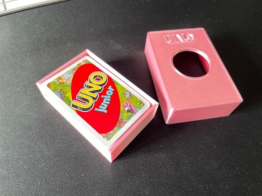 uno cartão caixa coberta suporte mit deckel by oliver1 brinquedos jogos 83metoo titular cartas gamebox jogar unocards 3d print model - Mito3D