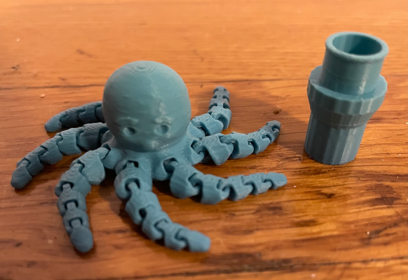 kalem topper ahtapot yeniden karıştırılmış by onunnico oyuncaklar oyunlar kıpır oyuncak eğlence kemancı özelleştirilebilir özelleştirilmiş spinner 3d print model - Mito3D