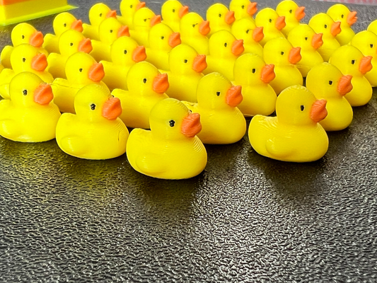 quitscheente by raphaelklos miniatures animals duck squeaky 3d print model - Mito3D
