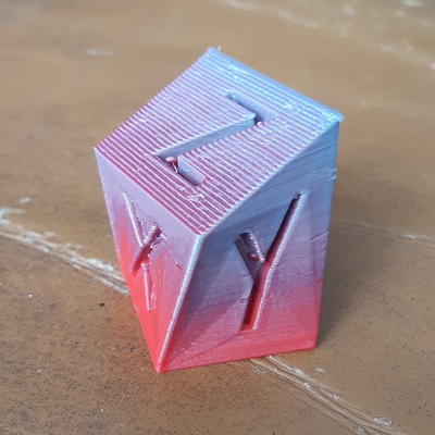 torcido xyz calibração cubo by mobiobi 3d impressora teste modelos xyzcube 3d print model - Mito3D