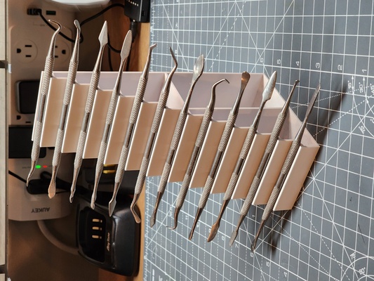 esculpir ferramenta escadas by ferramentas organizadores escultura recuperação ordem 3d print model - Mito3D