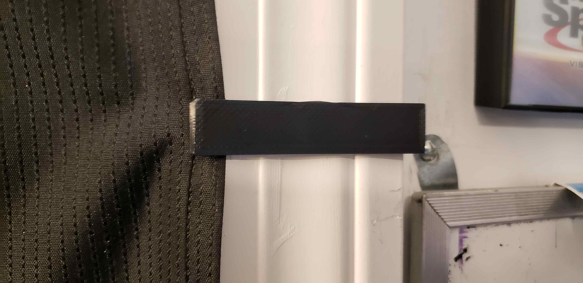 inverno finestra modanatura clip tenda to fermare freddo bozze by creatore dave domestico casa modelli bozza cravatta perdita aria 3d print model - Mito3D