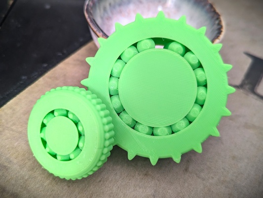 zappeln fass lager drucken ort by preischl 3d spielzeuge spiele spielzeug ring ausrüstung rotierend spaß spinnen 3d print model - Mito3D
