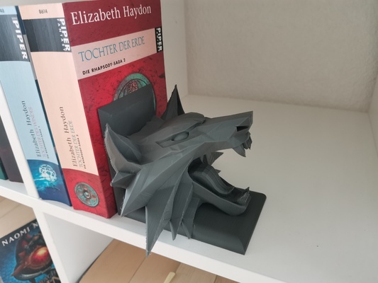 witcher bookend remixed by preischl 3d household decor stand head book wolf books 3d print model - Mito3D
