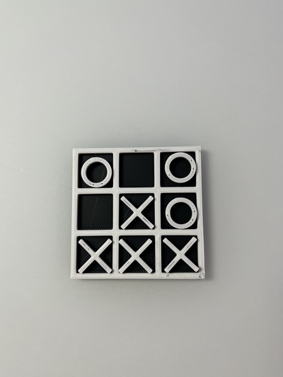 tictactoe portable jeu by biffé jouets jeux planche puzzle plateau doigt pied famille gamins amusement 3d print model - Mito3D