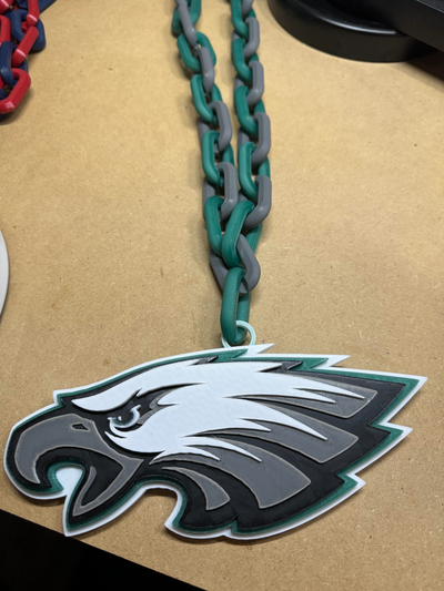 philadelphia eagles logo chain necklace oversized by billrobland art signs & logos football nfl 3d print model - Mito3D