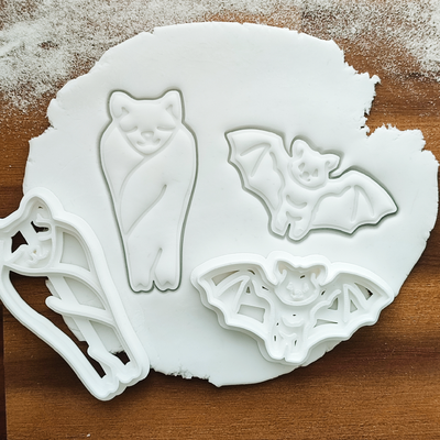 bat cookie cutter halloween by theodor household decor 2023 cookiecutter cutters spooky 3d print model - Mito3D