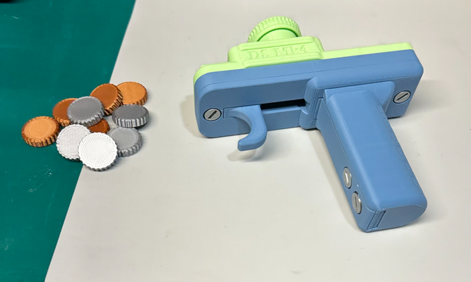 disc shooter mk4 shared by mantisae toys & games gun engineering toy 3d print model - Mito3D