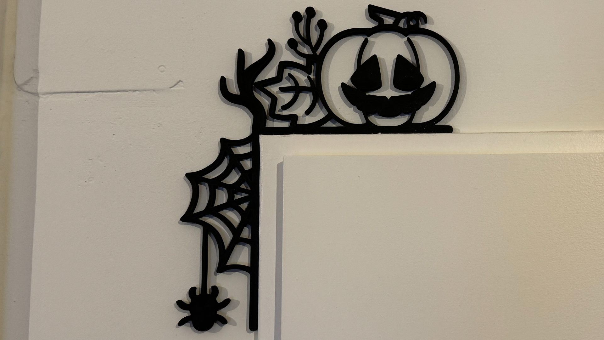 halloween porte coin décoration remix remixé by foxmckraut ménage festivités 3D print model - Mito3D