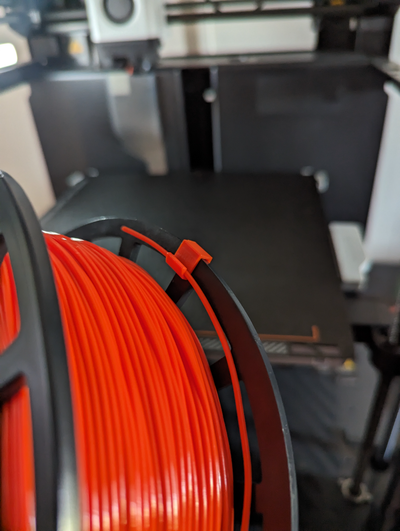 simple filament clip by jossue 3d printer accessories spool 3d print model - Mito3D