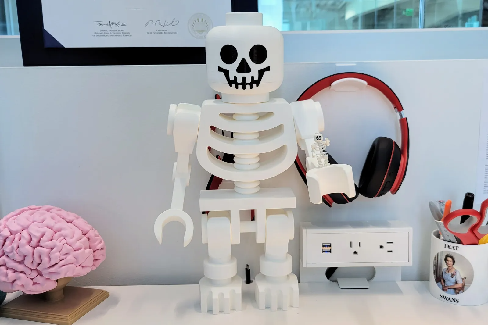 mega lego like iskelet 10 1 ölçek paylaşılan by 3dennis minyatürler yaratıklar legolar bina bloklar cadılar bayramı skelly korkutucu tatil bayram dekoru ilham legobrick 3D print model - Mito3D