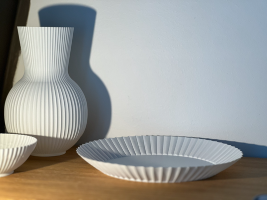 coucou plat by coiffeur ménage décor décoration spirale vase mode 3d print model - Mito3D