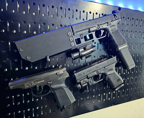 parede controle pistola gancho by gtperrault ferramentas organizadores pegboard 3d print model - Mito3D