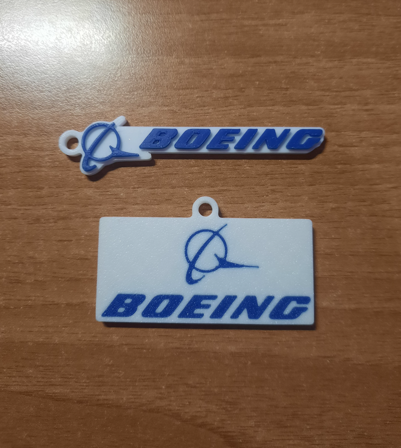 boeing logo portachiavi by luke leek 98 arte segni loghi bianca blu aereo nasa uniti d'america aeroplani 747 737 superjumbo bambolotto bambulabx1carbon x1 unito 3D print model - Mito3D