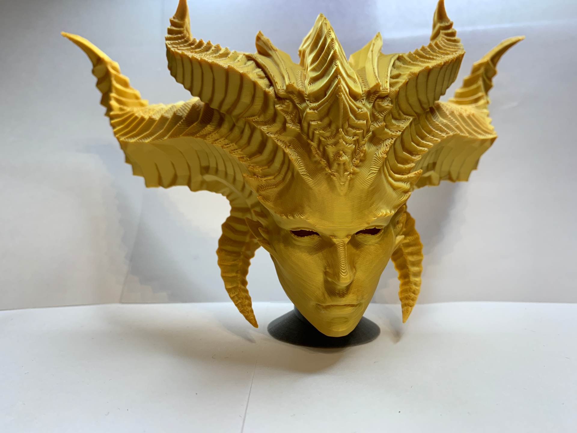 şeytan iv lilith baş ayakta durmak yeniden karıştırılmış by sweb3791 oyuncaklar oyunlar karakterler kar fırtınası cehennem iblis boynuz kötü 3D print model - Mito3D