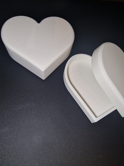 kalp şekilli kutu by madness3d araçlar organizatörler düzenlemek organizatör dekor şekli şeklinde hediye kutusu 3d print model - Mito3D