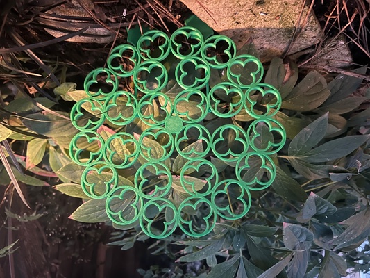 trevo flor treliça by wilson casa jardim panela plantar plantador planta envasado 3d print model - Mito3D