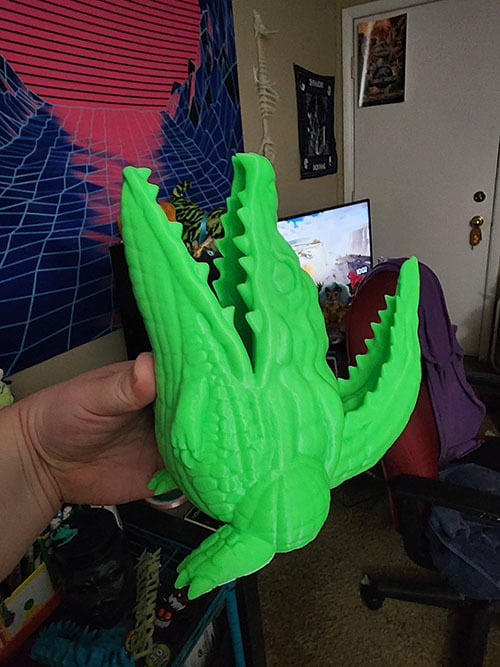 gator pen cup print in place by kyuubinight household office alligator crocodile dragon pencilcup pencup penholder 3D print model - Mito3D