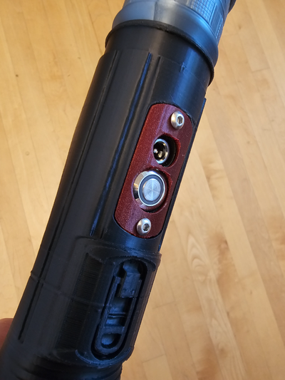 saber faceplate by wiscoprinter props & cosplays lightsaber 3d print model - Mito3D