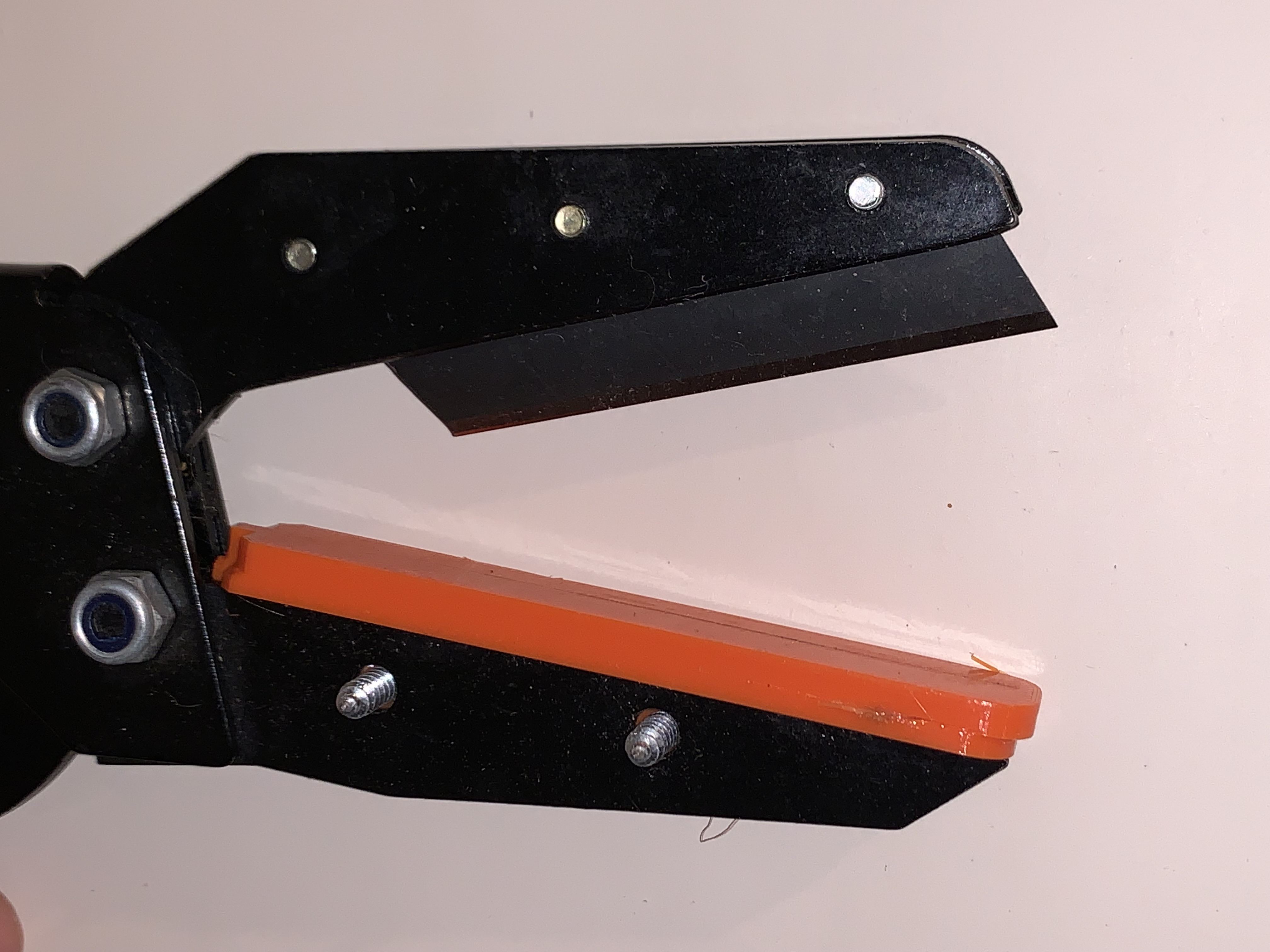 plano cable cortador mostrador by cerwajz herramientas 3D print model - Mito3D
