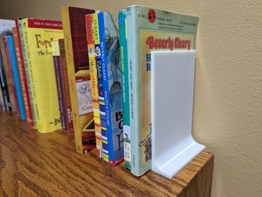 basit kitap biter by altair3d ev halkı ofis ayracı kitaplık 3d print model - Mito3D