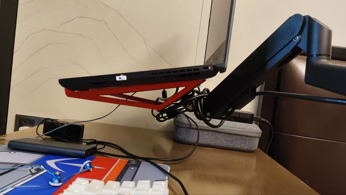 laptop stand by sishihe household office 3d print model - Mito3D