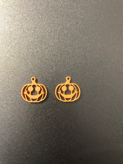 pumkin earrings solid by slowpoke's workshop fashion halloween scarry cool fun easy 3d print model - Mito3D