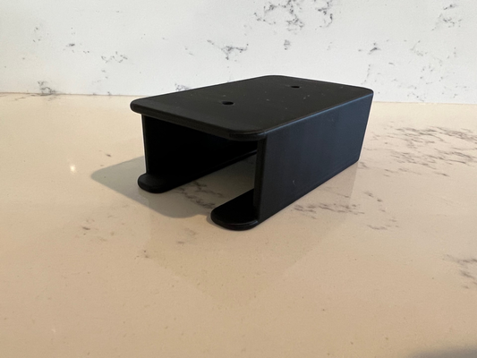 microsoft superficie cargador escritorio montar by chubbard14 casa oficina 3d print model - Mito3D