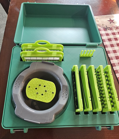 veg chopper blade storage box remixed by tooling lee household house models kitchen tiktok 3d print model - Mito3D