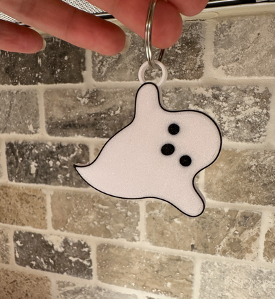 cute ghost multi-color keychain by davedesigns3d art 2d halloween key ring chain keyring multicolor multi color ams x1c p1p toy 3d print model - Mito3D