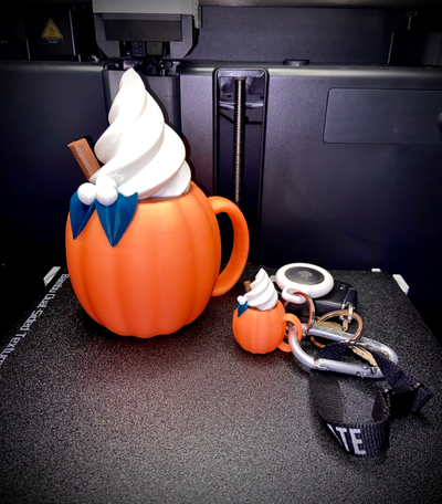 citrouille pimenter latté by qjeezy ménage décor halloween action grâces vacances citrouilleépice mignonne porte clés 3d print model - Mito3D