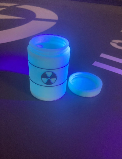 radioactive barrel screw lid pot by fillifuu tools organizers storage ams 3d print model - Mito3D