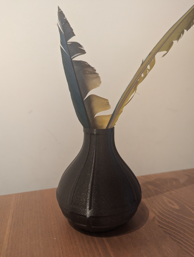 vase inspiriert by jeu de boule ischämie haushalt dekor vasemode 3d print model - Mito3D