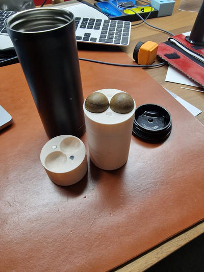 café bolas starbucks copo suporte by abate ferramentas organizadores caixa 3d print model - Mito3D