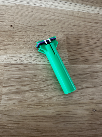 mini webstuhl spule gummi band armbänder by nichtname spielzeuge spiele regenbogen droht stricken 3d print model - Mito3D