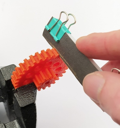 paramétrico estimular engranaje lijado herramienta by remi rafael herramientas acabado engranajes impresión equipo impreso bloque 3d print model - Mito3D